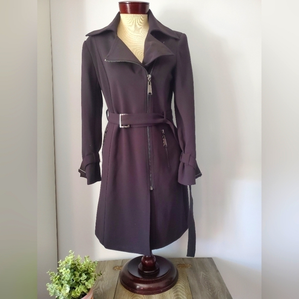 Insight New York  black midweight trench size 6